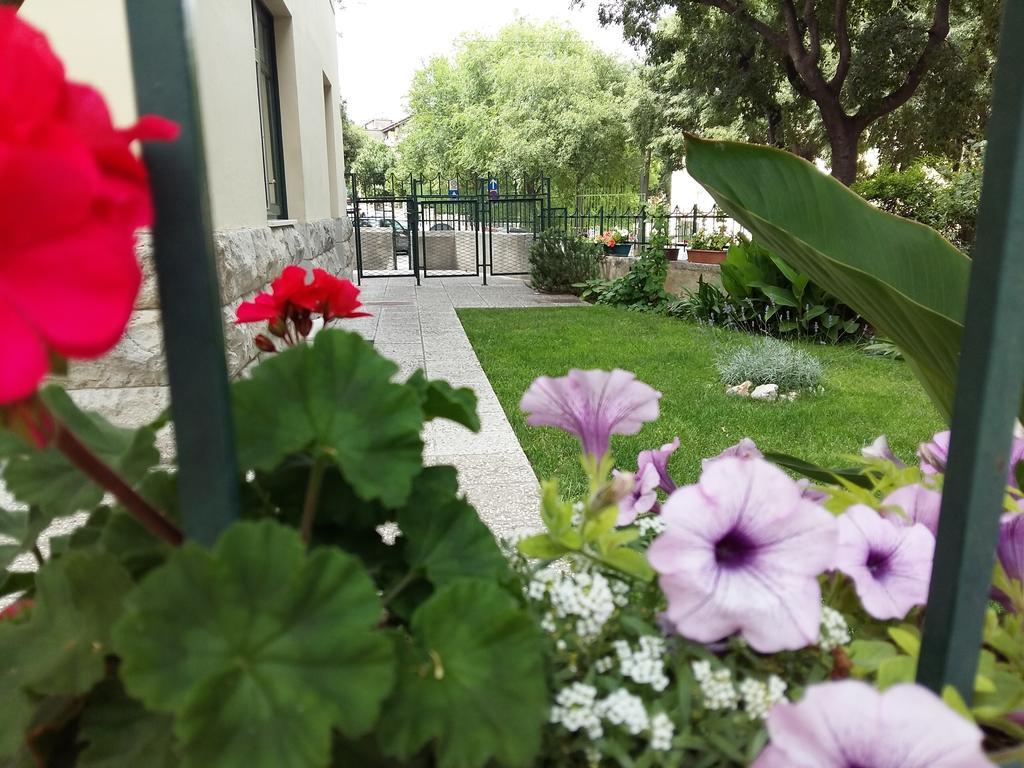 Kamenita Apartment Сплит Стая снимка