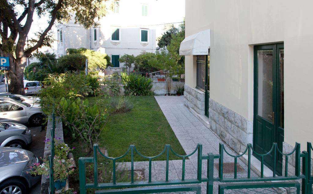 Kamenita Apartment Сплит Стая снимка