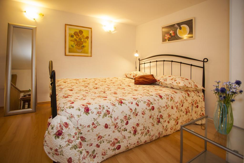 Kamenita Apartment Сплит Екстериор снимка
