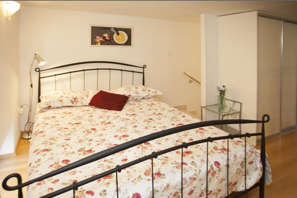 Kamenita Apartment Сплит Екстериор снимка